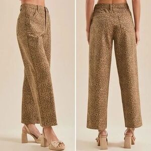 Altar'd State Nash Cheetah Print Wide Leg Jeans — Size Medium